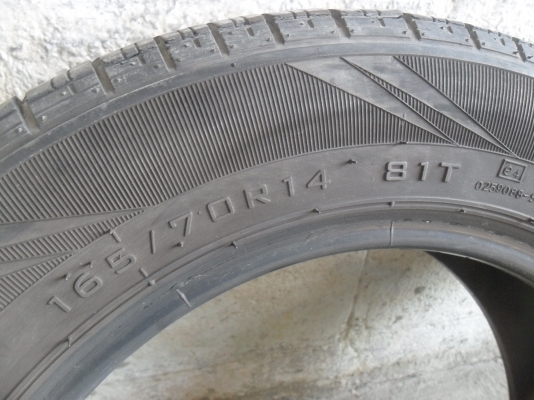 ยาง 165/70R14 ปี12 สวยๆ 1 คู่ ราคา 700 บาท