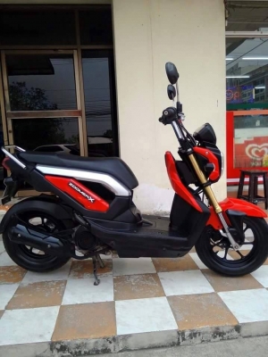 รุ่นใหม่ล่าสุด Honda Zoomer X ปี 2556 สีแดง รถสวยนางฟ้ามาก ขับดีจริง ประหยัดน้ำมัน