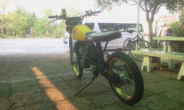 ขาย GL เครื่องโซ ลูกเดิม ชัก 3 สภาพหล่อๆ (ไม่มี ท.บ เเต่ออกใบซื้อขายให้จากทางร้าน) ค่าตัว 12500 บาท สนใจทักเเชทหรือโทรสอบถาม 089-8054390 /083-9008343 โอ๋ อยู่จังหวัด ลพบุรี