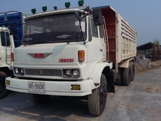 สิบล้อตัวปรับปรุง  ช่วงล่างzm