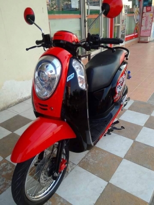 รุ่นใหม่ล่าสุด All New Honda Scoopy &ndash; i รถสวยวิ๊ง สีดำ แดง ลาย ACTIVE BOY ประหยัดน้ำมันได้ดี
