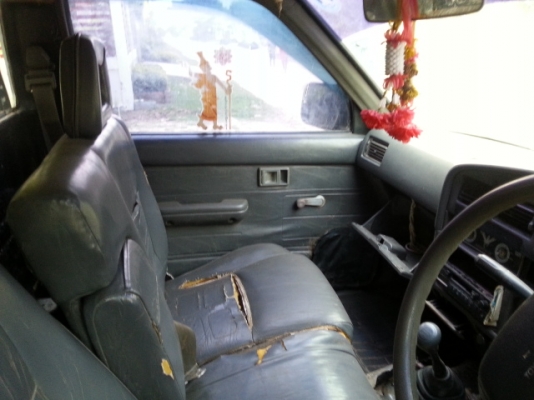 ท่านผู้จองรถ กรุณาติดต่อหาผมหน่อยครับ ท่านผู้จองรถ กรุณาติดต่อหาผมหน่อยครับ