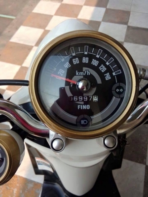 รุ่นใหม่ล่าสุด Yamaha Fino Fi ปี 2556 ลาย Fashion รถสวยจริง พัฒนาเป็นหัวฉีดแล้ว ประหยัดน้ำมันสุดคุ้ม