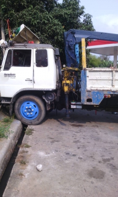 ขายหกล้อ HINO185แรง เครน3ตัน สภาพดีช่วงยาว6.50เมตร พร้อมใช้งาน เอกสารทะเบียน พร้อมโอน ราคา555000บ ต่อรองได้ ครับ