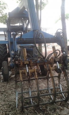 ขายด่วน รถไถ ford 6610 เสื้อลาย พร้อมคีบ สภาพพร้อมใช้งานทุกอย่าง