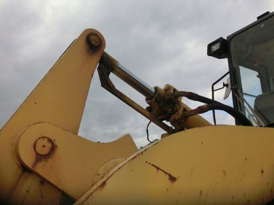 ขายรถตัก KOMATSU WA200