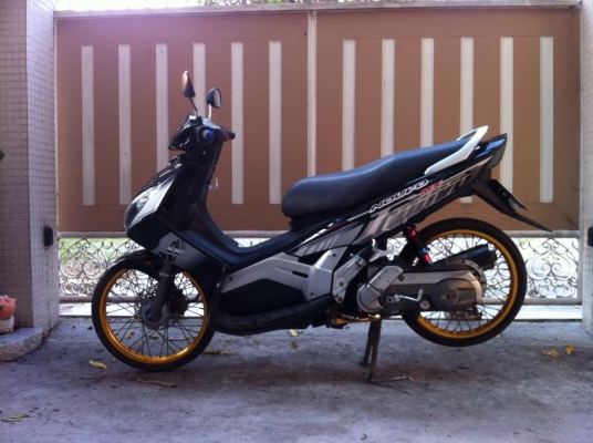 ขออนุญาติขาย Yamaha Nouvo MX รุ่นตาฟ้าแท้ แต่งสวยมากครับ