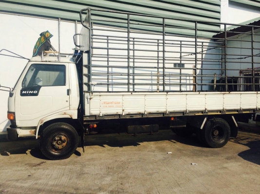 ขาย รถบรรทุก 6 ล้อ HINO FC2W รถสวย ขาย รถบรรทุก 6 ล้อ HINO FC2W รถสวย