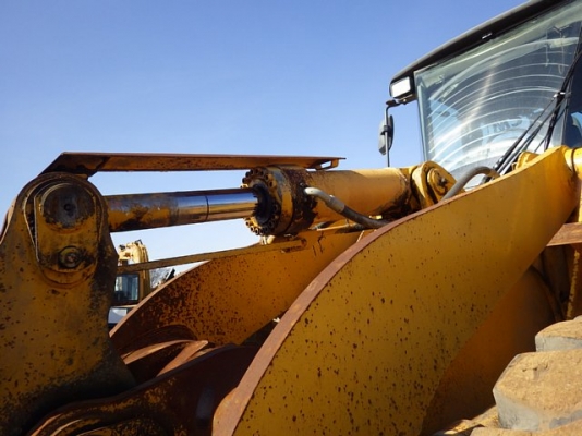 ขายรถตัก TCM ZW310