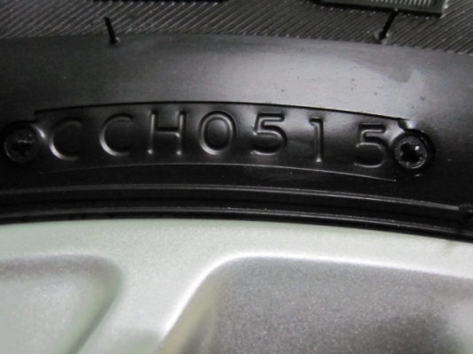 ขายล้อแม็กป้ายแดง HONDA CRV พร้อมยางปี 15 ขอบ 17 ใช้มาไม่เกิน 50 กม