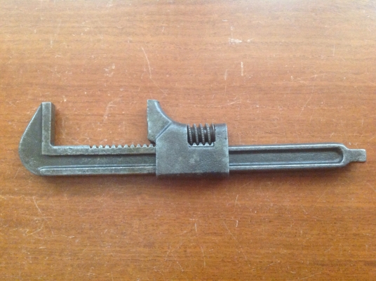 ขายประแจโบราณ Vintage Ford USA 9"