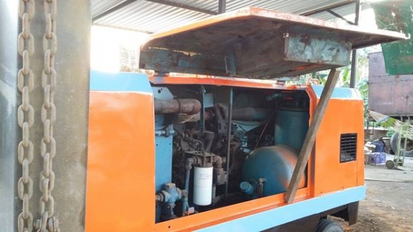 ปั๊มลมสกรู AIR MAN PDS 390 เครื่อง IZUSU