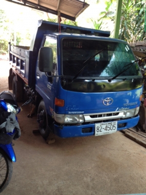 ขาย โตโยต้าไดน่า BU101