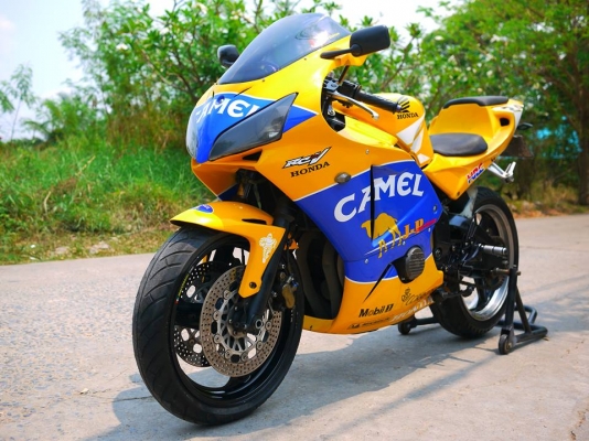 ขาย cbr400 พร้อมทะเบียนแท้ แฟริ่ง Rc212 รถสวย เครื่องดี ศูนย์ตรง พร้อมใช้งานทันที