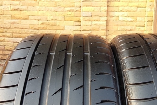 ยาง,255-35-18 Continental สภาพเต็มปลายปี12หนึ่งคู่ 3,500