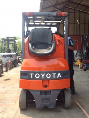 TOYOTA forklift  1.5 ตัััน Used Japan