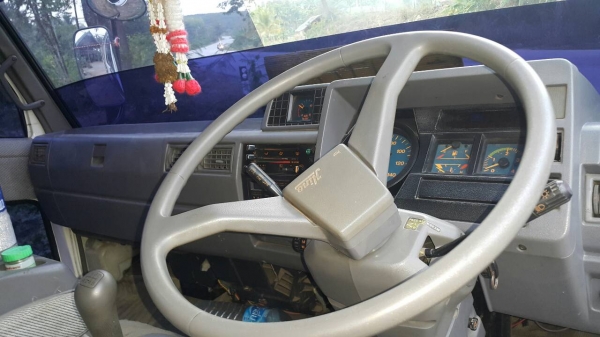 HINO KM 505 HINO KM 505