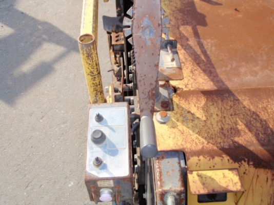 รถปูยาง HA60W-5 A60A5-**** 7219HR  2004Y Tel : 098-858-5524 สามภพครับ