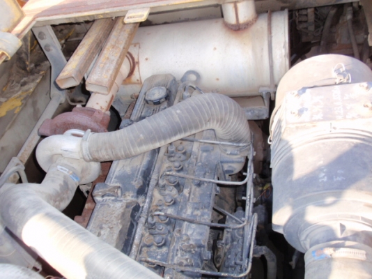 รถปูยาง HA60W-5 A60A5-**** 7219HR  2004Y Tel : 098-858-5524 สามภพครับ