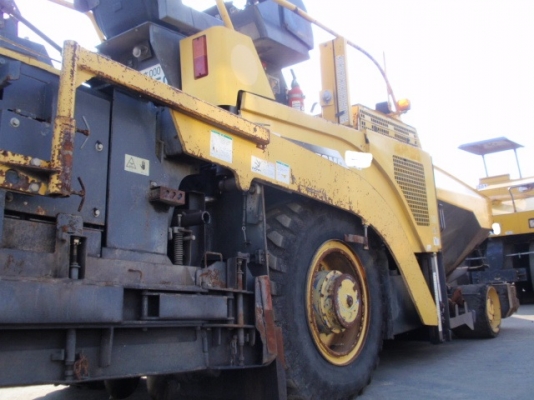 รถปูยาง HA60W-5 A60A5-**** 7219HR  2004Y Tel : 098-858-5524 สามภพครับ