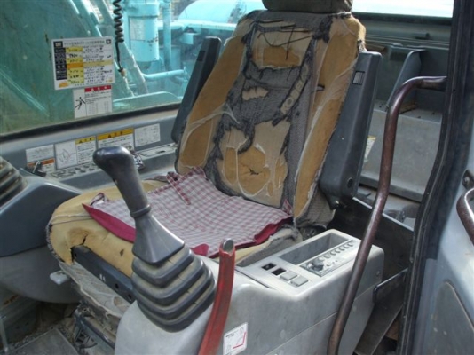 Kobelco SK200-3 มาร์คไฟว์ซุปเปอร์ นำเข้าตรงจากญี่ปุ่น ถึงไทยเร็ว ๆ นี้ ขายถูกครับ