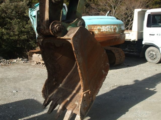 Kobelco SK200-3 มาร์คไฟว์ซุปเปอร์ นำเข้าตรงจากญี่ปุ่น ถึงไทยเร็ว ๆ นี้ ขายถูกครับ