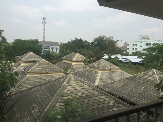 ให้เซ้งร้านอาหารทำเลดีติดถนนนครอินทร์ ใกล้วงเวียนพระราม5 หมู่บ้านเยอะ เนื้อที่4ไร่กว่าจอดรถได้มากกว่า200คันสนใจสอบถามได้