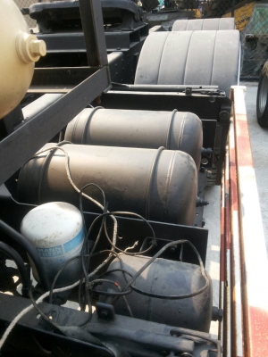 ขายรถหัวลาก ยี่ห้อ DONGFENG รุ่น EQ4250VF-303 สภาพสวยพร้อมใช้ค่ะ