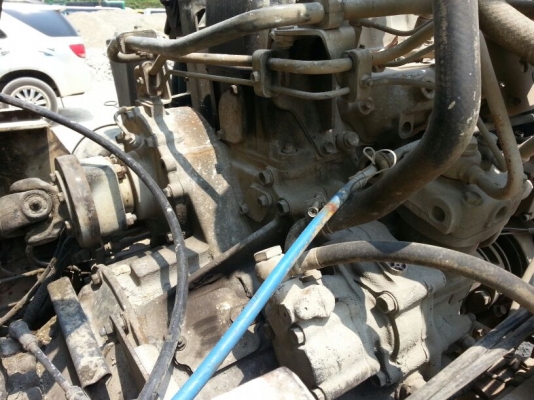 รถอีซูซุ  10  ล้อ โม่ปูน  270 แรงม้า. ปี 48   ( ยูโรทู. )   สนใจติดต่อ 081 - 6079515