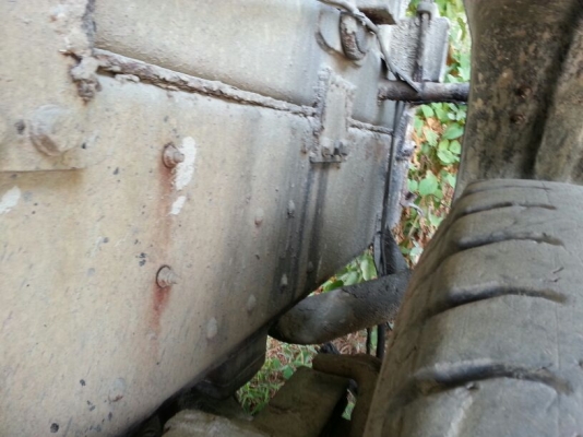 รถอีซูซุ  10  ล้อ โม่ปูน  270 แรงม้า. ปี 48   ( ยูโรทู. )   สนใจติดต่อ 081 - 6079515