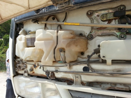 รถอีซูซุ  10  ล้อ โม่ปูน  270 แรงม้า. ปี 48   ( ยูโรทู. )   สนใจติดต่อ 081 - 6079515