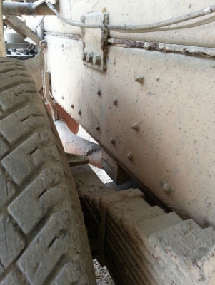 รถอีซูซุ  10  ล้อ โม่ปูน  270 แรงม้า. ปี 48   ( ยูโรทู. )   สนใจติดต่อ 081 - 6079515