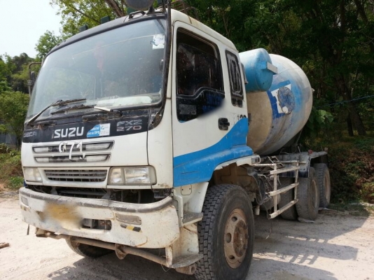 รถอีซูซุ  10  ล้อ โม่ปูน  270 แรงม้า. ปี 48   ( ยูโรทู. )   สนใจติดต่อ 081 - 6079515