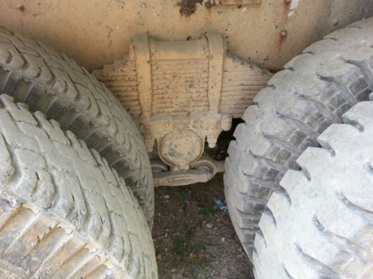 รถอีซูซุ  10  ล้อ โม่ปูน  270 แรงม้า. ปี 48   ( ยูโรทู. )   สนใจติดต่อ 081 - 6079515