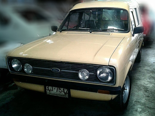ขายรถ FORD ESCORT ขายรถ FORD ESCORT