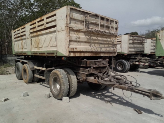 ขายหางพ่วง  สามมิต 3 เพลา. ยัด  ปี 47  สนใจติดต่อ  081 - 6079515