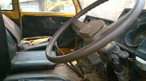 ขาย 6 ล้อดั้ม ยาง 825/16 ISUZU SBR เครื่อง 6BB1 145 แรงม้า คัสซีสวยตลอดเส้น เฟืองท้ายใหญ่ ทะเบียนพร้อมโอน