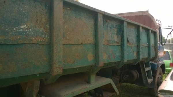 ขาย 6 ล้อดั้ม HINO KR300 เครื่อง EH100 150 แรงม้า คัสซีสวยตลอดเส้น เฟืองท้ายใหญ่ ทะเบียนพร้อมครับ ราคาต่อรองได้