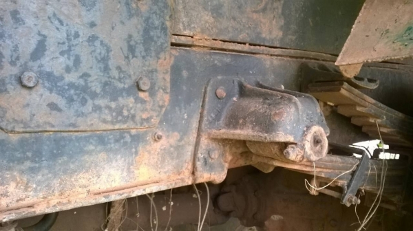 ขาย 6 ล้อดั้ม HINO KR300 เครื่อง EH100 150 แรงม้า คัสซีสวยตลอดเส้น เฟืองท้ายใหญ่ ทะเบียนพร้อมครับ ราคาต่อรองได้