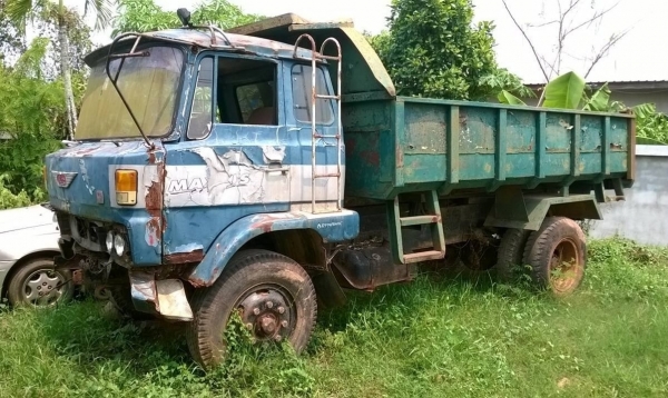 ขาย 6 ล้อดั้ม HINO KR300 เครื่อง EH100 150 แรงม้า คัสซีสวยตลอดเส้น เฟืองท้ายใหญ่ ทะเบียนพร้อมครับ ราคาต่อรองได้