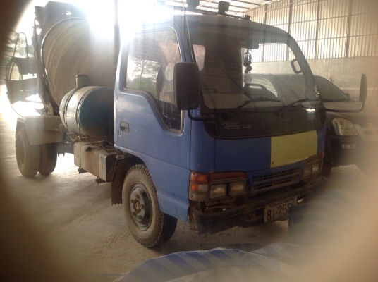 ขายด่วนรถ6์NKRเครือง130แรงดั้มถอดออกมาใส่โม้ตรง2.5คิว