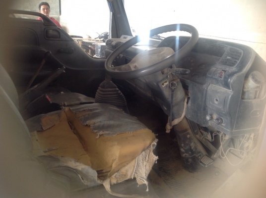 ขายด่วนรถ6์NKRเครือง130แรงดั้มถอดออกมาใส่โม้ตรง2.5คิว