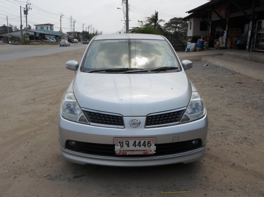 ขายรถ NISSAN TIIDA  สนใจโทร 086-3031767