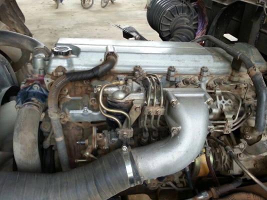 รถฮีโน่ 10 ล้อ ท้ายลาด  220 แรงม้า. ปี 47    สนใจติดต่อ  081 - 6079515