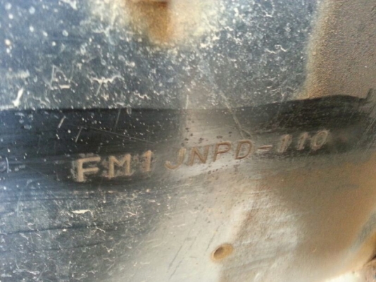 รถฮีโน่ 10 ล้อ ท้ายลาด  220 แรงม้า. ปี 47    สนใจติดต่อ  081 - 6079515