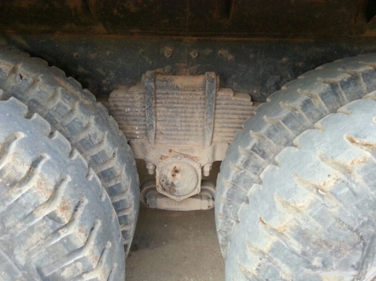 รถฮีโน่ 10 ล้อ ท้ายลาด  220 แรงม้า. ปี 47    สนใจติดต่อ  081 - 6079515