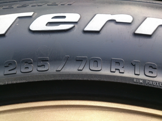 ขายแม็กTE37 6รูขอบ16 พร้อมยาง BF Goodrich MADE IN U.S.A. 265/70R16 ยางสัปดาห์ที่41 ปี11 สวยๆ 1 ชุด ขายแม็กTE37 6รูขอบ16 พร้อมยาง BF Goodrich MADE IN U.S.A. 265/70R16 ยางสัปดาห์ที่41 ปี11 สวยๆ 1 ชุด