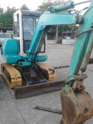 ขาย KOMATSU PC 25 -1 สวยใช้น้อย ขาย KOMATSU PC 25 -1 สวยใช้น้อย