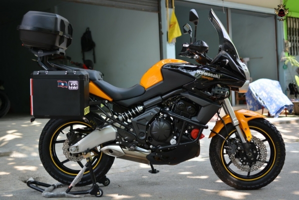 KAWASAKI VERSYS 650cc ABS รุ่นปี 2012 แต่งเต็มคัน ทะเบียนพร้อมโอน 239,000 -