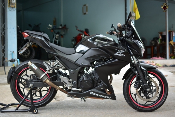 KAWASAKI Z250 รุ่นปี 2013 พร้อมของแต่ง หล่อๆ ทะเบียนพร้อมโอน 109,000 -